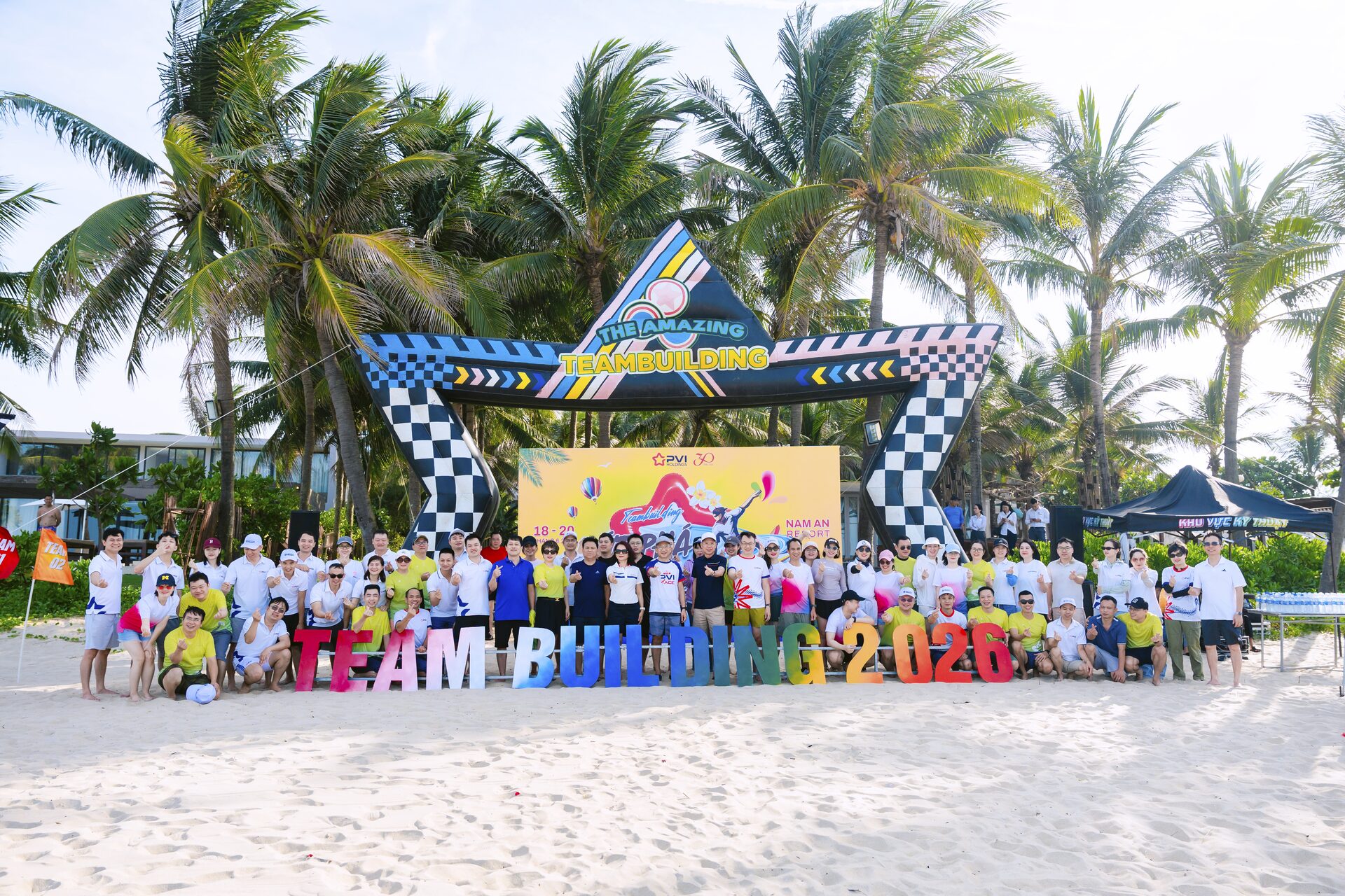 Top 6 Địa Điểm Tổ Chức Teambuilding Bãi Biển Đẹp Nhất Đà Nẵng